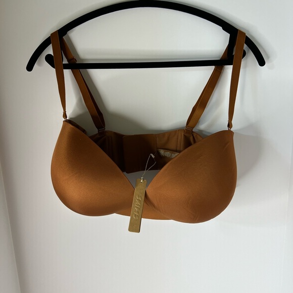 SKIMS bronze NWT push up strapless bra 42DD - Picture 3 of 8